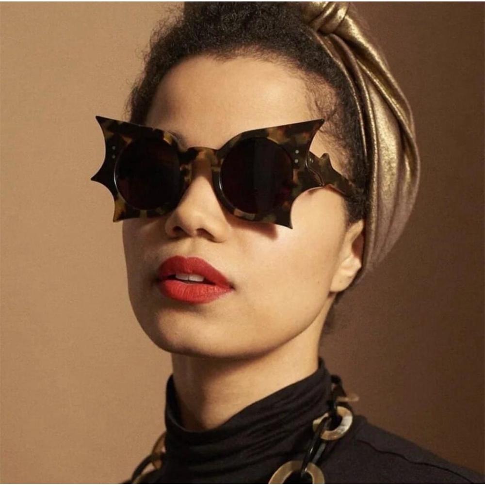 2024 Butterfly Vintage Sunglasses Women Bat Punk Eyewear Women/Men Funny Glasses